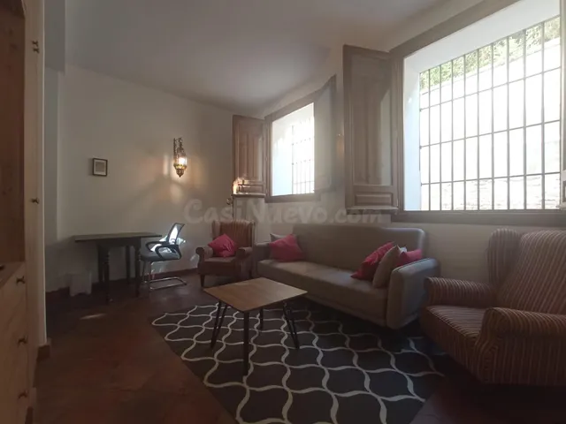 Se Alquila bonito piso amueblado — 2