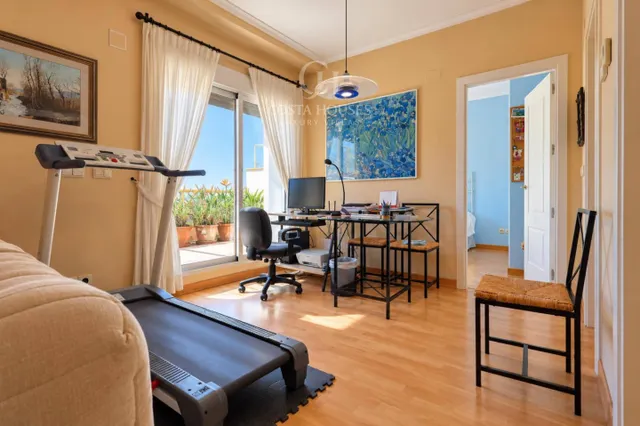 Ático altum · piscina privada y vistas al montgó y al castillo de Dénia — 33