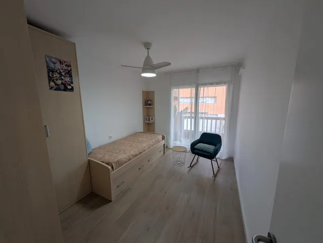 Exclusivo Piso con Gran Terraza Privada en Situación Inmejorable Tortosa — 17
