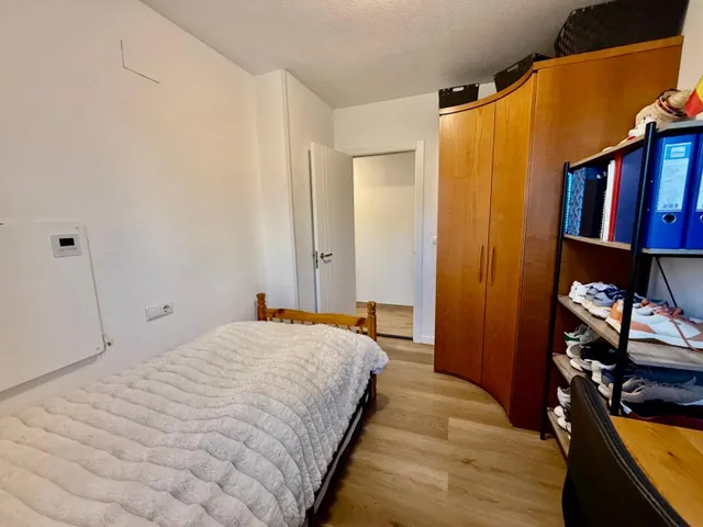 Apartamento reformado con vistas al mar, terraza y parking incluido en poniente, Benidorm — 22