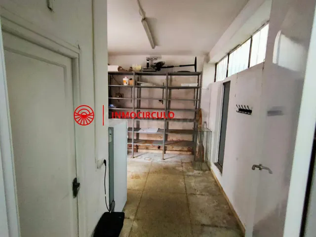 Oportunidad, Tienda de alimentación nueva. — 4