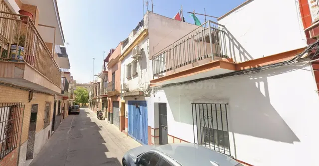 Venta casa en Sevilla — 2