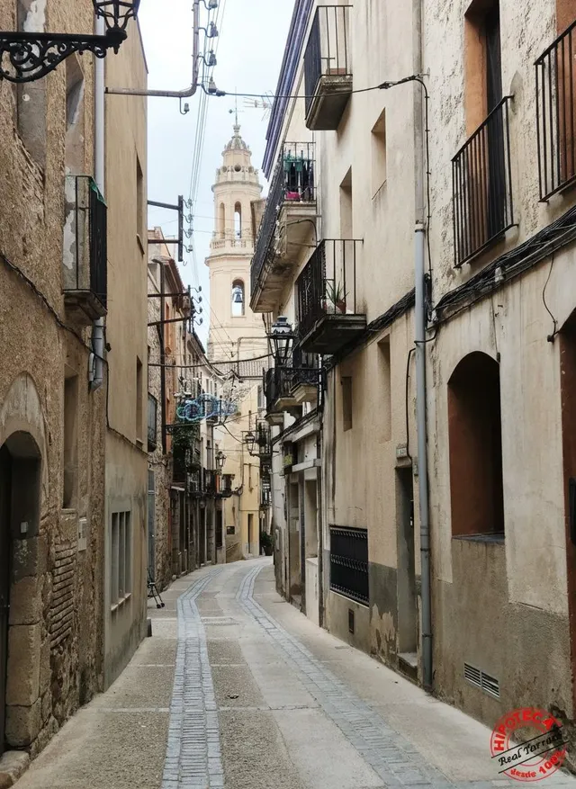 Edificio histórico para rehabilitar en pleno centro de Alforja – Gran oportunidad para inversión o promoción — 9