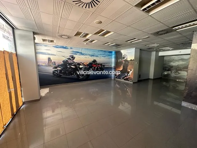 LOCAL COMERCIAL REFORMADO ALQUILER — 8