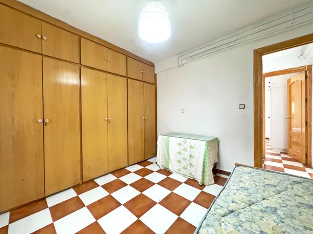 Piso de 3 dormitorios con vistas despejadas a 2 minutos del tren en Nuevo San Andrés. — 20