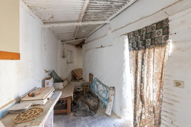 Bonita casa diáfana en el corazón de Albuñuelas — 13