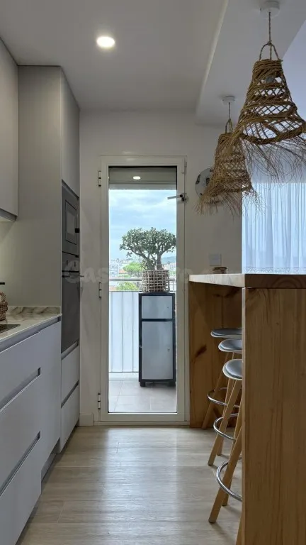 Oportunidad-Apartamento reformado en Los Pinos - foto 2