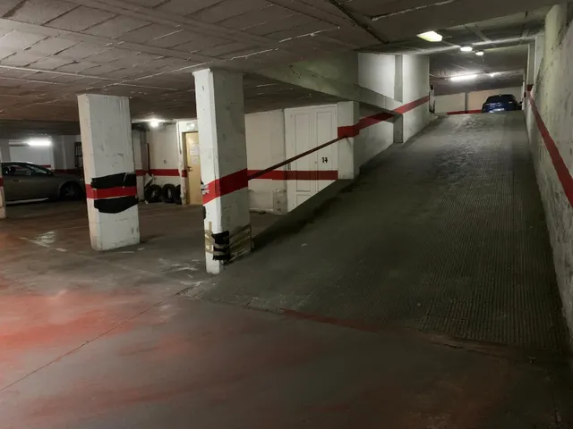 PLAZA DE GARAJE EN VENTA EN MARIA AUXILIADORA — 4