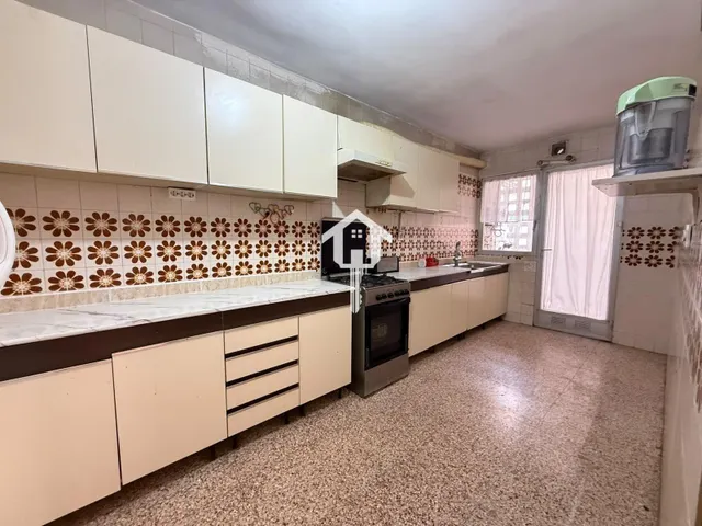 PISO EN VENTA EN ALICANTE. ZONA DE BABEL. 74m2, 4 habitaciones, 1 BAÑO Y 1 ASEÑO, TERCERA PLANTA CON ASCENSOR. — 17