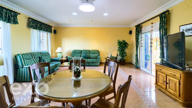 CHALET EN LOS LAGOS — 23