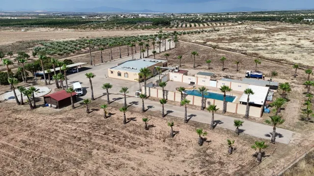 Villa 6 habitaciones 558m² en venta - Centro