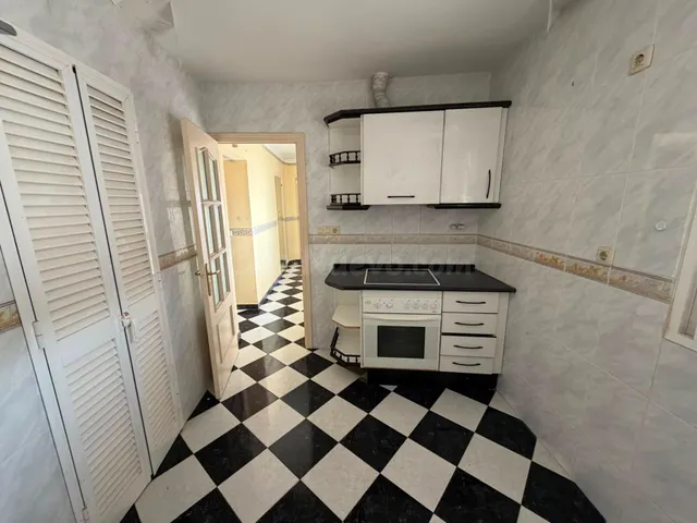 Piso en Cádiz, zona Centro — 4