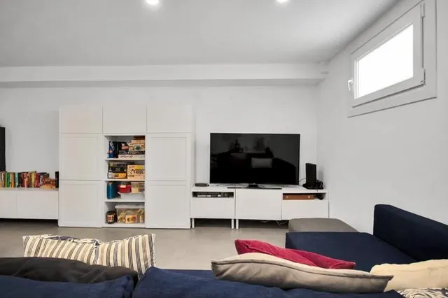 Alquiler de vivienda con jardín y piscina privada en casares costa — 20