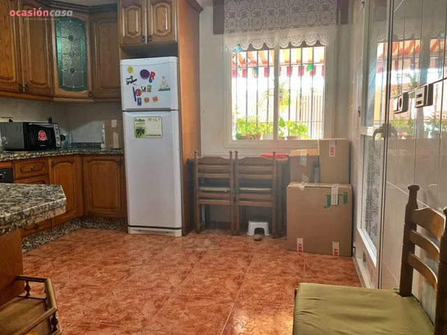 CASA DE TRES PLANTAS PARA ENTRAR A VIVIR - 350.000€ - — 7