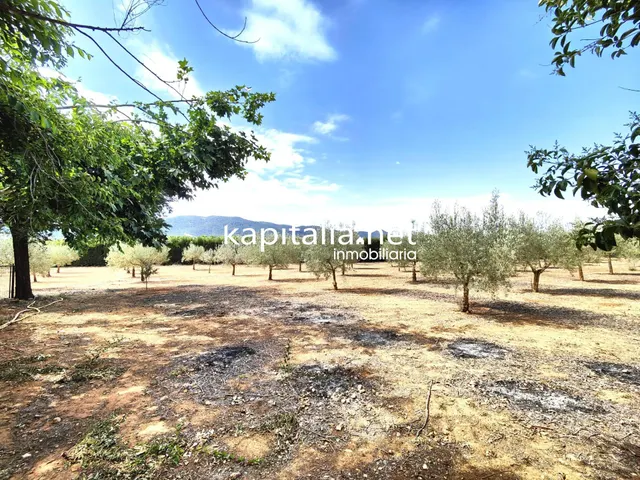 INTERESANTE CHALET A LA VENTA EN BANYERES DE MARIOLA — 35