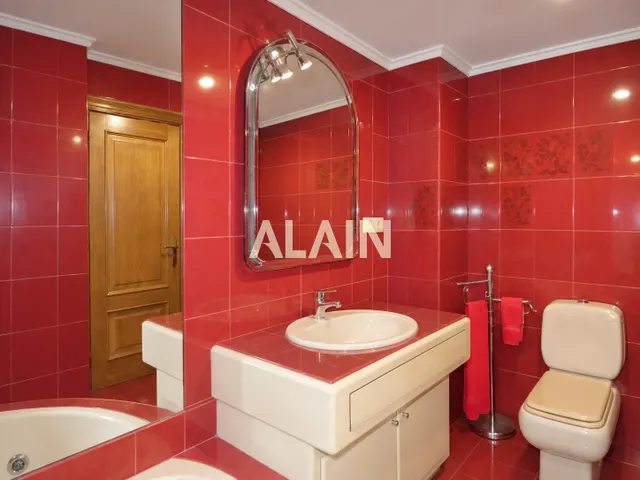 PISO EN VENTA EN LA ZONA DEL ENSANCHE EN VALENCIA CON DOS TERRAZAS Y GARAJE OPCIONAL. — 16