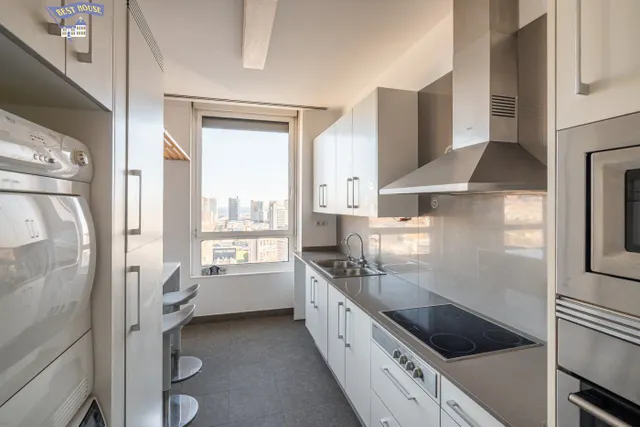 Alquiler Atico Duplex con Vistas al Mar y Toda la Ciudad — 10