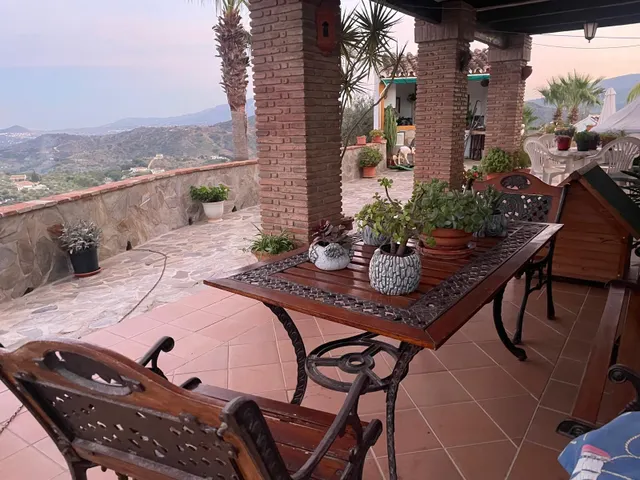 PRECIOSA FINCA RUSTICA CON ESPECTACULARES VISTAS — 10