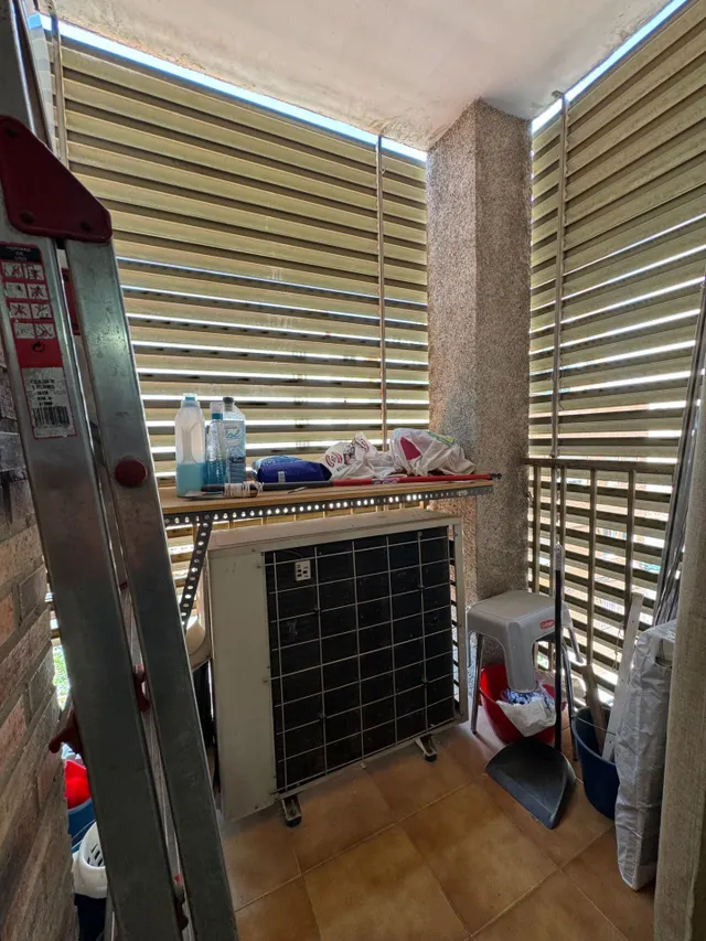 Amplio y Moderno Piso en Avd. Navarra, Zaragoza — 12