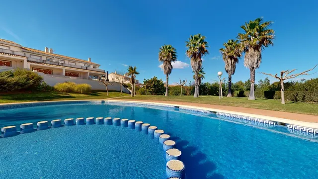 CHALET ADOSADO EN TURIS — 12