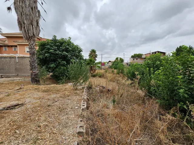 VIVIENDA CON TERRENO — 6