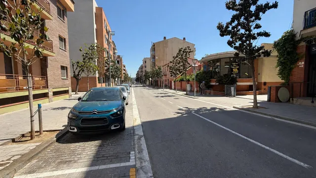 Piso 80m2 en Martorell con gran potencial inversor - foto 5