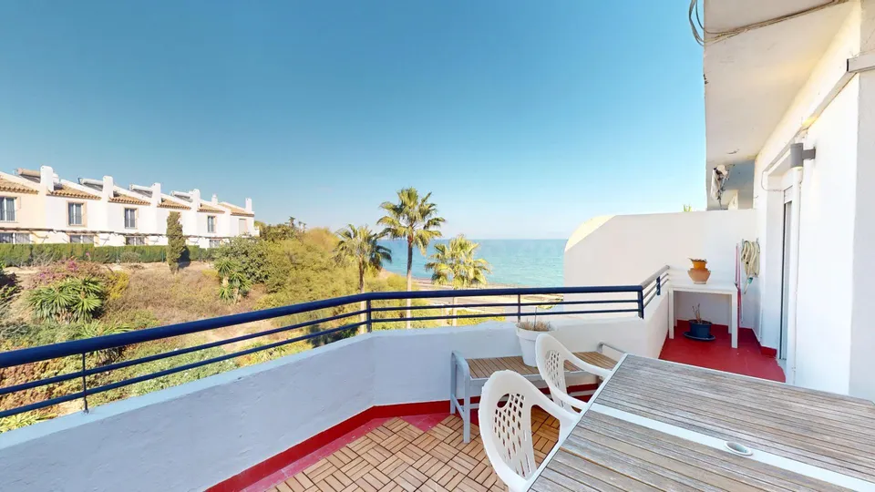 Alquiler de temporada zona Castillo de Fuengirola – A 100 metros de la playa y con vistas al mar