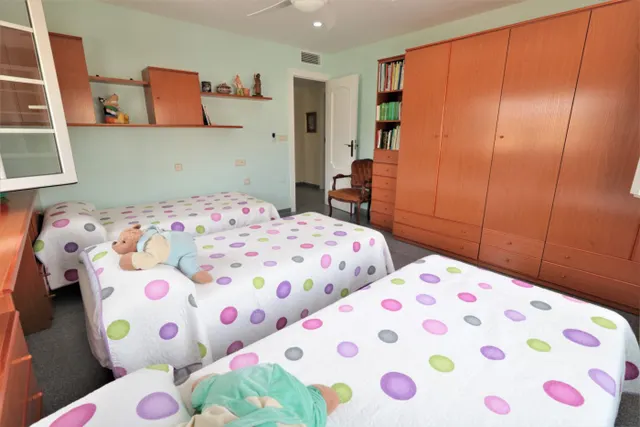 GRAN VILLA EN LA EXCLUSIVA ZONA DE CABO ROIG — 50