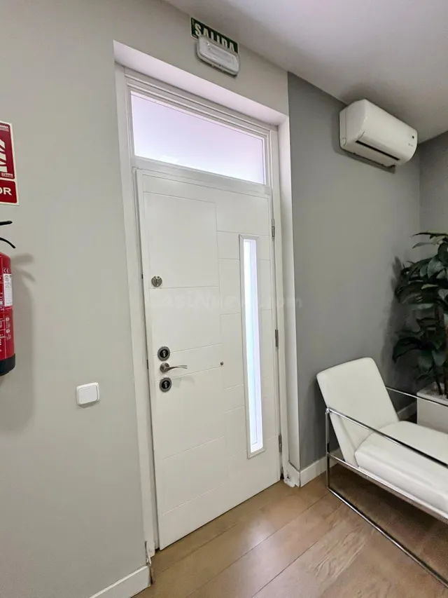 Nave industrial 4 habitaciones 310m² en alquiler - Leganes - foto 2