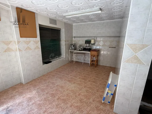 REF: C111 GRUPO INMOTEKA INMOBILIARIA VENDE LOCAL COMERCIAL  - foto 3