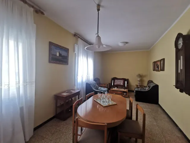 CASA CENTRICA EN ALMENAR — 6