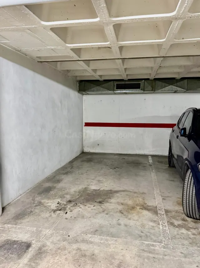 PLAZA DE PARKING EN PLANTA SUBTERRÁNEA EN BENIDORM, ZONA LEV - foto 4