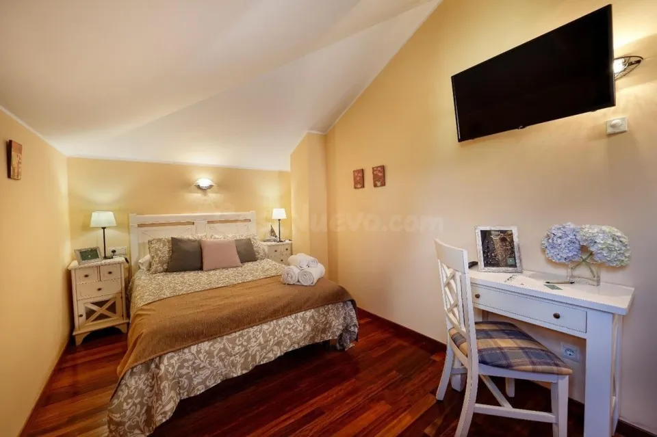 ¡Gran oportunidad en Somado! Hotel equipado con 10 habitaciones en suite y ascensor ¡Contáctanos!