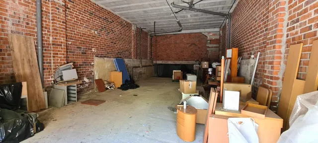 LOCAL COMERCIAL EN VENDA A LA MAURINA — 8