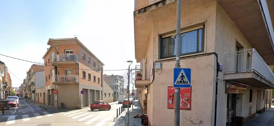 PISO EN CANOVELLES