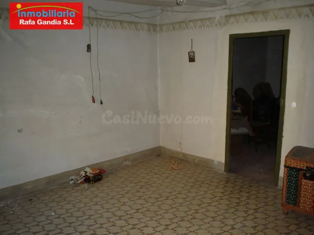 Casa en la Pl. de Baix - Ontinyent - foto 3