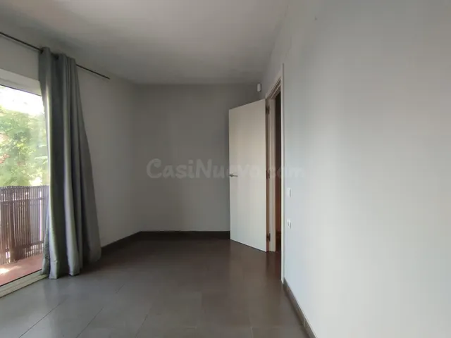 Alquiler en Sant Andreu de la Barca. Piso de 1 habitación –  - foto 5
