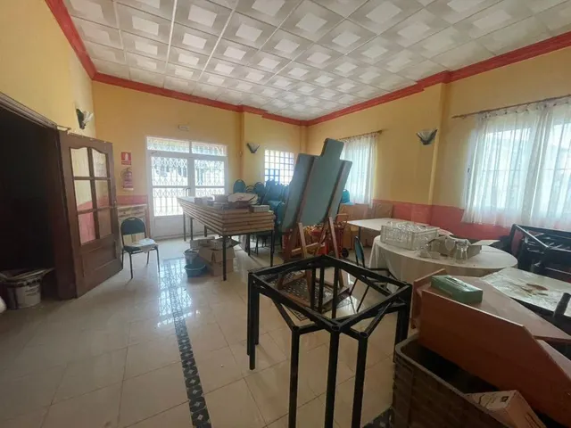 SALÓN DE  BODAS Y RESTAURANTE EN VENTA — 11