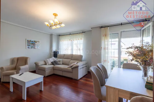 En venta chalet pareado en Cortiguera (Suances) — 2