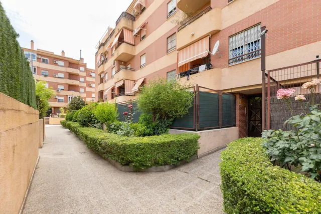 PISO DE 2 DORMITORIOS EN URBANIIZACIÓN CON PISCINA EN PARQUE NUEVA GRANADA — 6