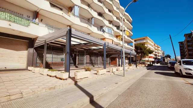 Restaurante en segunda linea de mar de Cunit — 3
