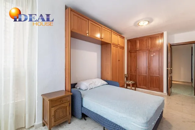 MAGNIFICA VIVIENDA EN LAS FLORES - CAMINO DE RONDA — 24
