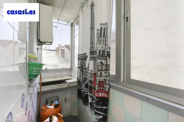 Piso para reformar junto a Avenida Dílar — 10