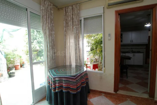 Gran casa en el centro de Montijo - foto 5