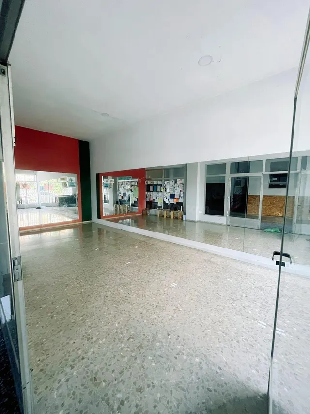 GRAN LOCAL COMERCIAL BETXI - foto 2