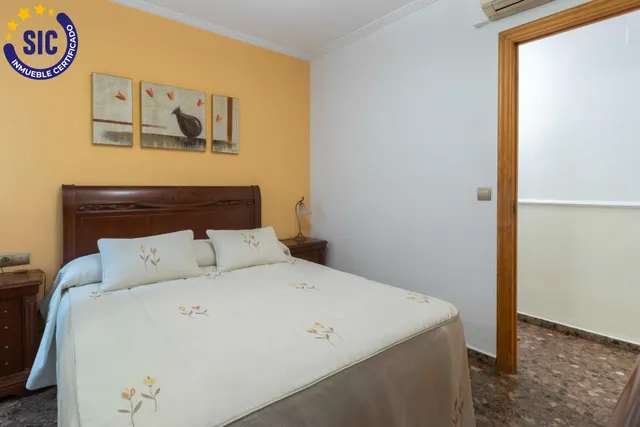 Se vende amplio piso en zona céntrica de Torrent — 21