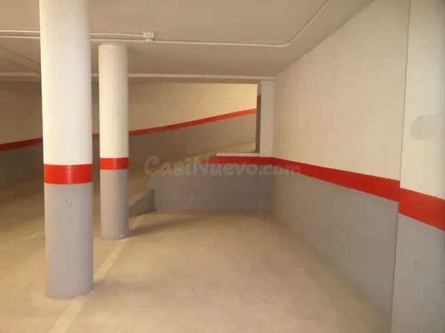 Se venden 8 plaza de garaje en calle Campo ideal como invers - foto 5