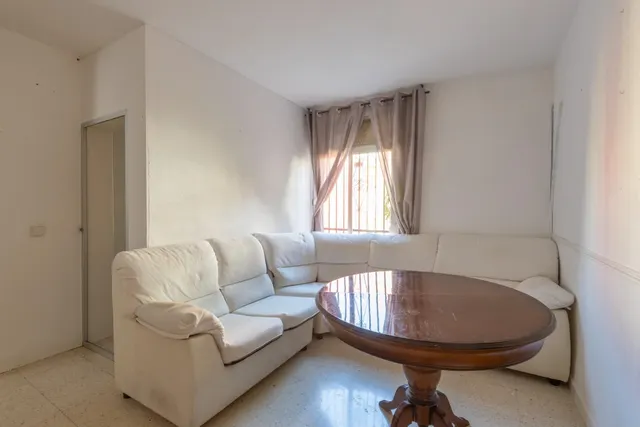VENTA DE PISO EN EL BARRIO DE CASERIO DE MONTIJO DE 3 DORMITORIOS CON POSIBILIDAD DE 4 DORMITORIOS EN EDIFICIO CON ASCENSOR — 11