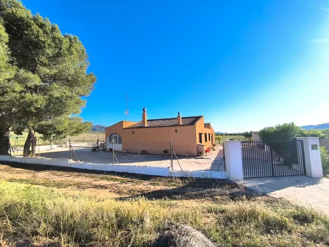 Casa de campo 4 habitaciones 220m² en venta - Ayuntamiento — 3