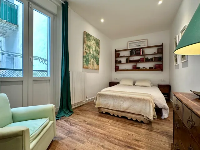 Se vende precioso piso en la calle san antón de Pamplona — 18